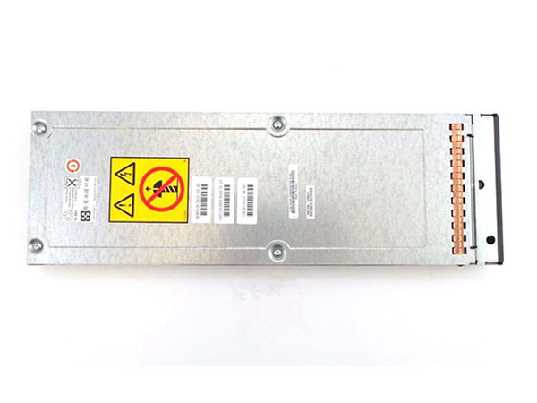 IBM DS6000 DS6800 SYSTEM STORAGE 対応バッテリー